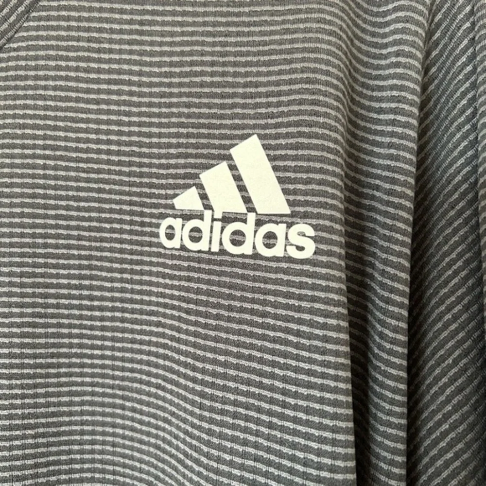 Adidas Men’s Freelift Aeroready Performance Tee Short Sleeves‎ Gray Size 2XL